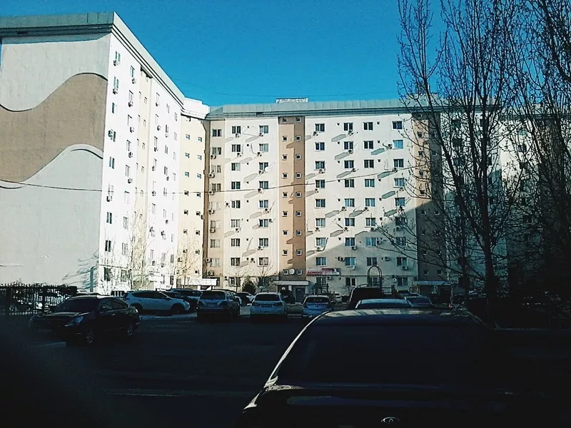 Продажа 3х комнатной квартиры ,  г. Атырау,  ул. Сарыарка 40.